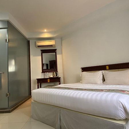 Hotel Al Amin Куала-Лумпур Экстерьер фото