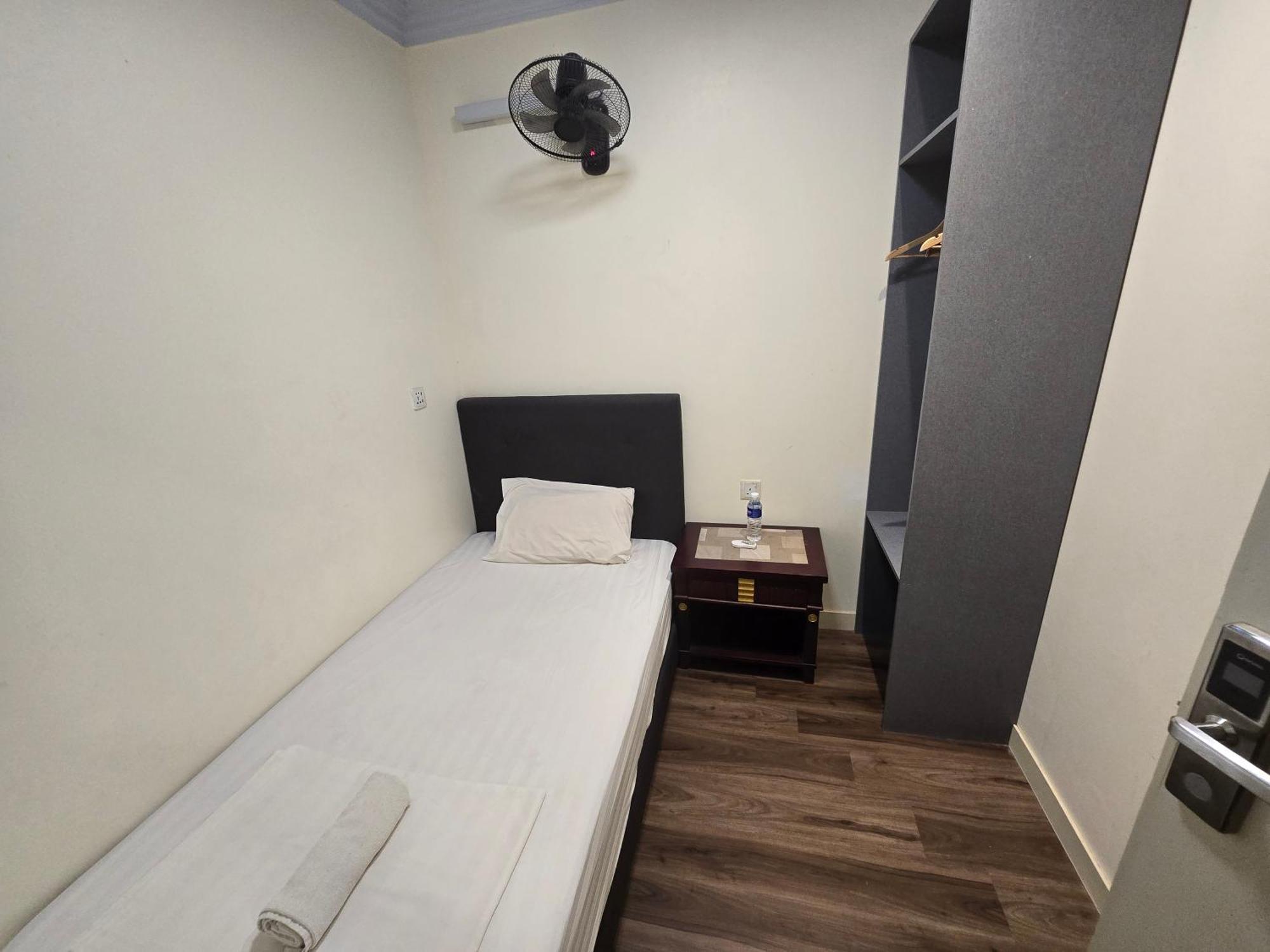 Hotel Al Amin Куала-Лумпур Экстерьер фото